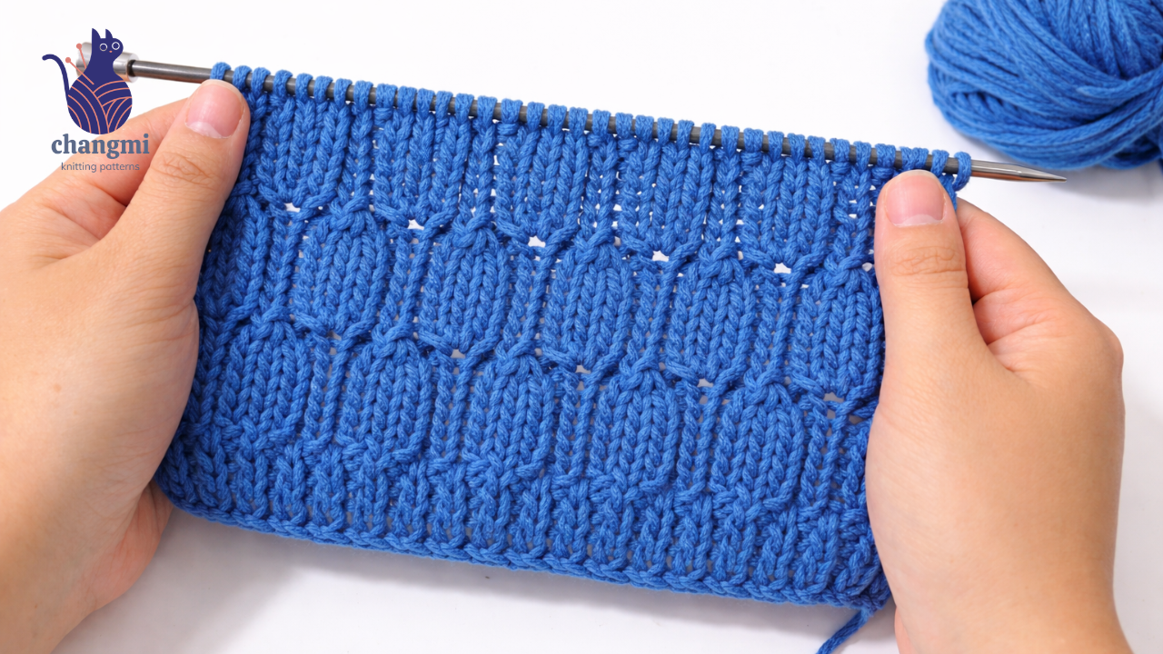 SUPER EASY & FAST Knitting Pattern for Beginners! 🤍 Knitting Stitch for Baby Blanket, Hat & Scarf